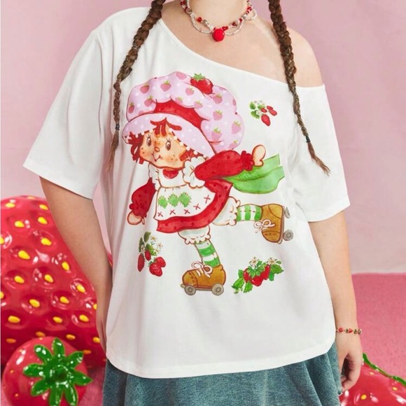 SHEIN White Strawberry Shortcake oversized drop shoulder T-shirt - Picture 3 of 5